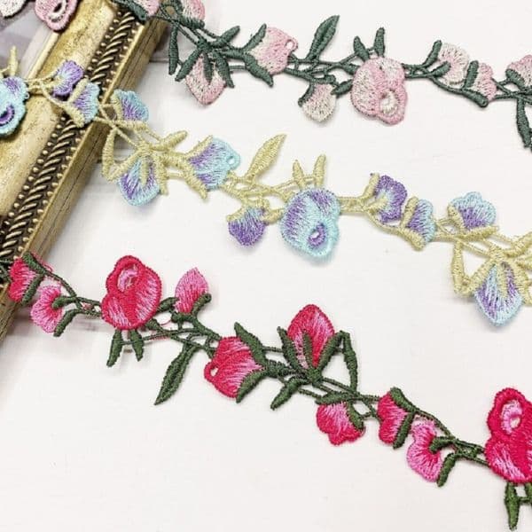 4-100Yards 3.7cm Wide Blue Green Red Hollow Flower Venise Diy Venice Lace Clothing Accessories Of Various Garment,Bra.Skirt