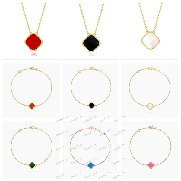 Jewelry designer Four-leaf clover bracelet Necklace Natural shell Van Cleave bracelet designed for the girl's mother holiday gift belt box