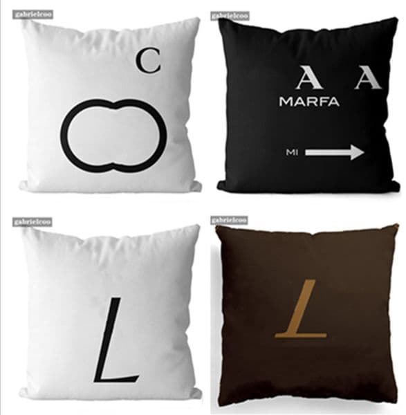 Designer Colorful Black white brown ic Letter Printed Home Throw Cover Minimalist Sofa Decoration Cushion 45 45 cm Core Detachable Y260525