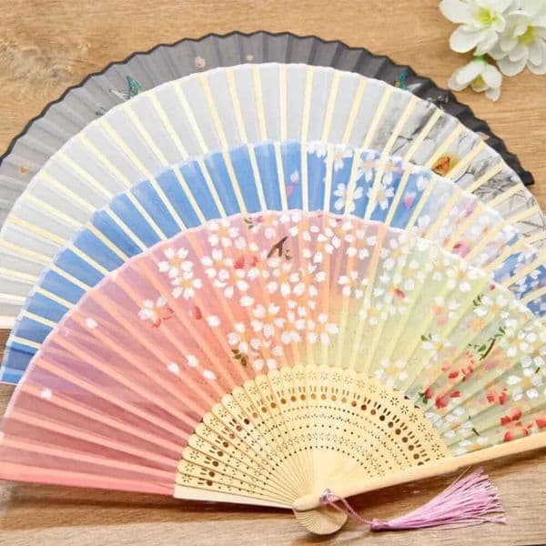 Hand Fold Fans Wedding Bamboo Flower Chinese Style Silk Children Antique Folding Fan Gift Vintage Party Supplies 828 ing
