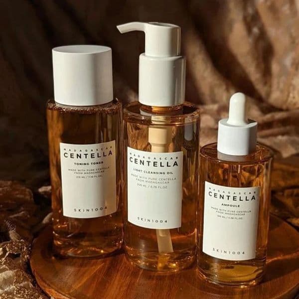 Korean Pure Centella Cleansing Oil Madagascar Toner Lasting Moisturizing Deeply Clean Ampoule Plant Essence Skin Care Set 240514