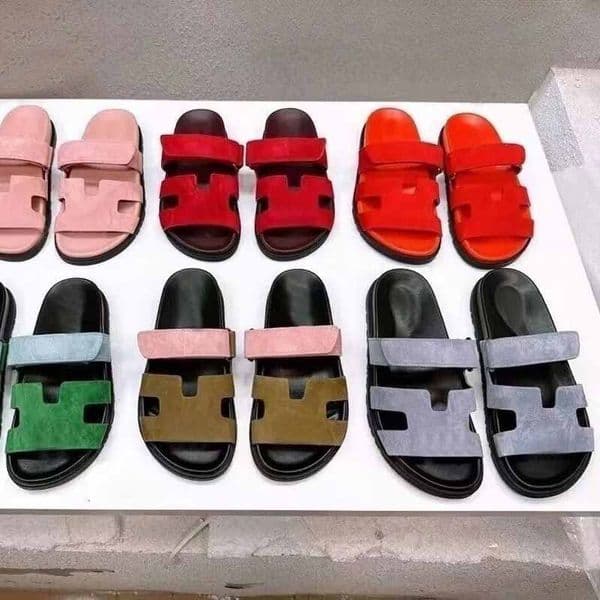 Man Beach slippers men Flat slipper Summer womens Designer shoe Cartoon Big Head flops leather mens Belt buckle Slides Hotel Bath woman shoes sexy Sandals size