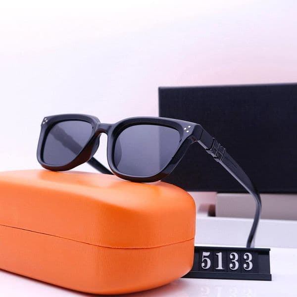 Mens Sunglasses Designer Sunglasses for Women Small Sunglass Luxury Letter Glasses Goggle Adumbral Vintage Driving Outdoor Eyeglasses UV400