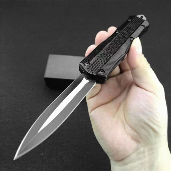 A161-Models Combat-TR Knife Double action 440c Blade knives Zinc aluminum Alloy handles Tactical Pocket Knives Self-Defense EDC Tools