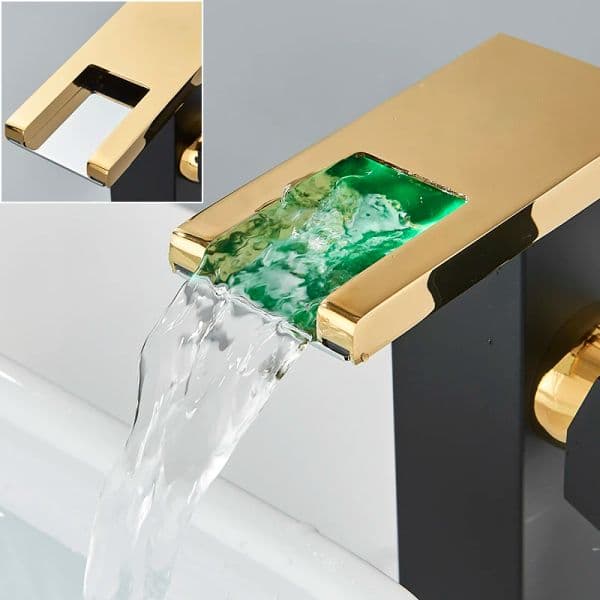 Bathroom LED Basin Sink Faucet Color Change Deck Mount Brass Single Handle Single Hole Short/Tall Cold Hot Water Mixer Valve Tap