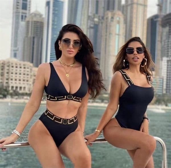 Bikini Designer Fashion Bikinis Two piece Set Sexy s One-piece Swimsuit Ladies Bathing Suit Swim wear Beach Clothes H260207