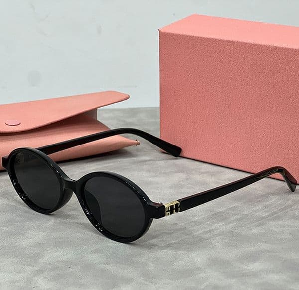Fashion sunglasses Classic retro square frame design sunglasses Outdoor travel photo beach glasses Anti-glare high quality
