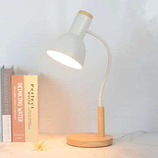 Nordic Wood Table Lamp For Study Child Basic Flexo LED Desk Bedroom Night Aesthetic Room Decor Bedside Reading Light Nightstand Z241130