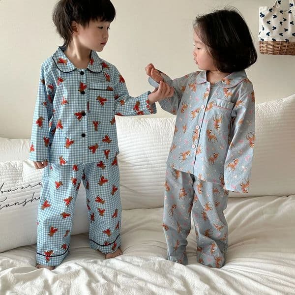 Childrens Pajama Set Spring and Autumn Long Sleeve Childrens Fully Matched Pajamas Korean Style Boys and Girls Casual Pajamas 241204