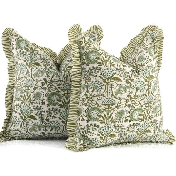 Agate green ruffled sofa pillow cover 24 x 24 inch cotton striped ruffled sofa pillow used in the living room 241205