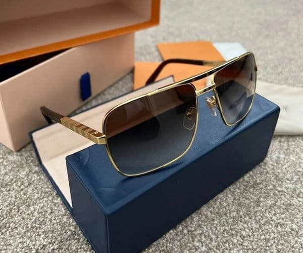 sunglass nice attitude classic metal UV400 fashion funny surprise business designer women Mens outdoor sunglasses casual luxury sun glasses eyewear Very Hot