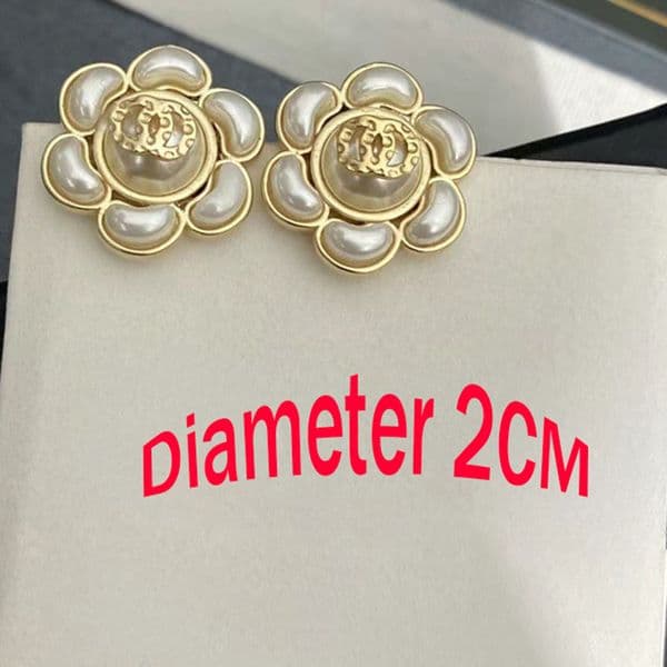Claic Stud Eardrop Famous Crytal Rhinetone Pearl Real Gold Bra Copper With Stamp Letter Earring Fahion Women Elegance Wedding Party Jewelry