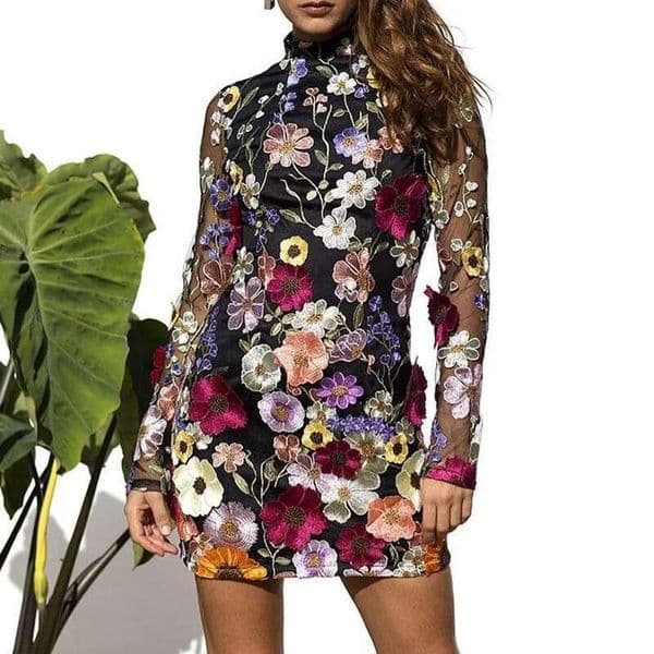 direct sales European American three-dimensional wer mesh lace embroidery wrapped hip slimming and sexy dress 2024 new casual versatile fashion clothing