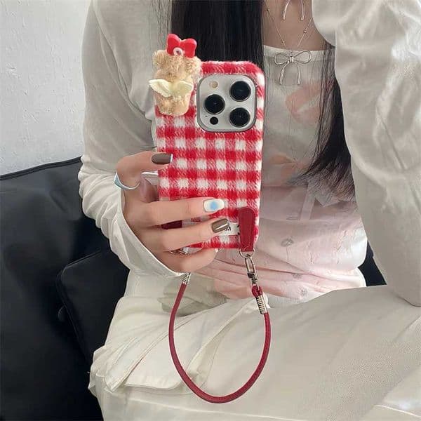 Hot Sale Kawaii Wool Fabric 3D Angel Bear Phone Case Suitable for iPhone 16 Pro 13 14 15 Pro Max Korean Fashion Plug Tether 15 Pro Winter Cover T241209