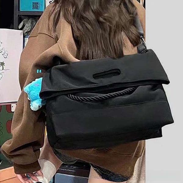 Commuter Tote New Wide Strap Crossbody Versatile Shoulder College Student Class Casual Mailman Bag, Fashionable Quality Classic B3