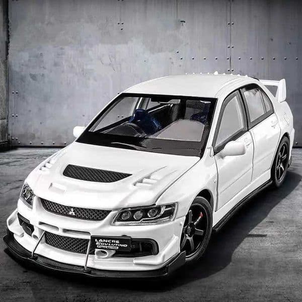 1 32 Mitsubishi Lancer Evolution EVO IX 9 alloy sports car model Diecasts metal racing car model Sound Light childrens gift X241209