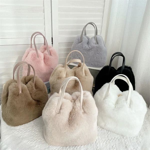 Practical Largecapacity Bucket Bag Handbag Fashionable Rabbit Fur Plush Tote 2023 Winter 241225