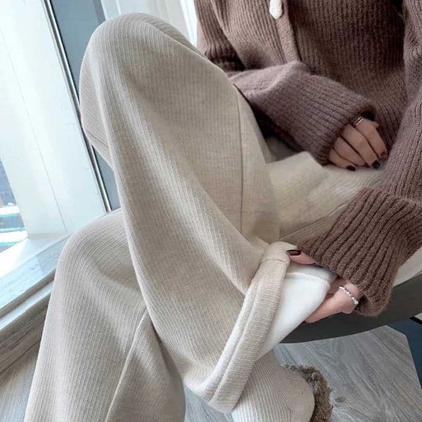 Pregnant Women Pants Knitted Wide Leg Pants Autumn Winter Plush Thickened New Straight Tube Drape Casual Materni ClothesXJ241217