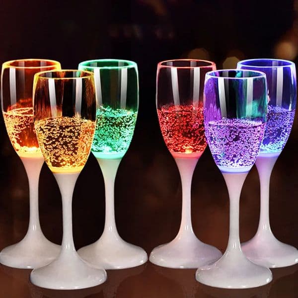 6 Colors LED Color Glowing Champagne Glasses-Liquid Activated Glowing Glasses - Suitable for Christmas Halloween Party Birthday 241219