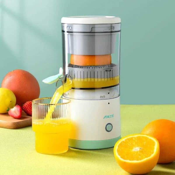 Portable Electric Juicer Mini Electric Juicer Mixer USB Rechargeable 2-Way Spiral Cup Multifunctional Fruit Juicer Kitchen ToolsXJ241223