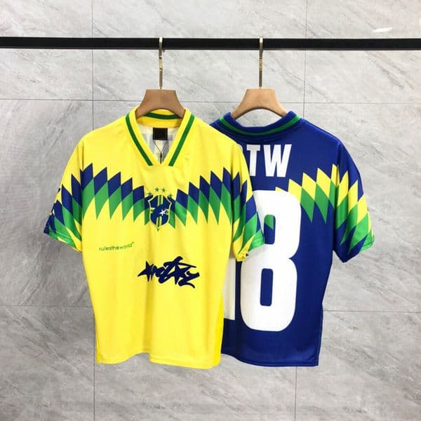 24ss Spring Summer Europe UK V Neck Quick Drying Breathable Football Jersey Tee Fashion Mens Short Sleeve Tshirt Women Casual Designer T shirts New Color S-XXL 0803
