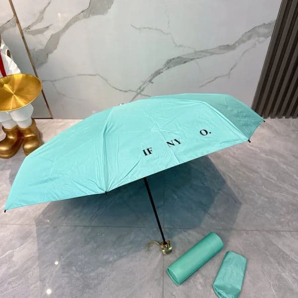 Designer luxury Umbrella Designer Umbrella Crystal Handle Five Fold Luxury Small Folding Sun Umbrellas Womens Mens Outdoor Sunshade Household Equipment Sun
