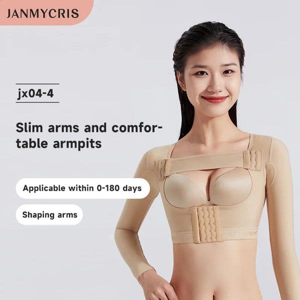 Qianmeis arms shape her body and her back shoulders arms and clothing shape her upper body 241231