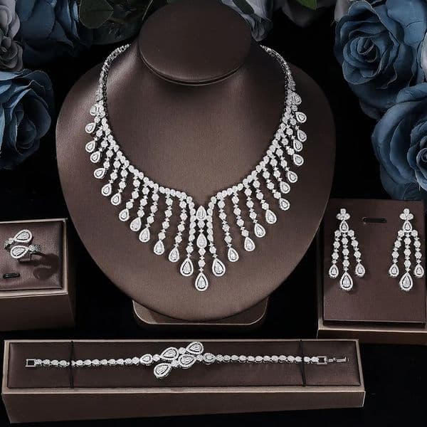 4-piece Cubic Zirconia Bridal Wedding Set Dubai Womens Wedding Jewelry Set Nigeria Africa Necklace Earring Set 240701