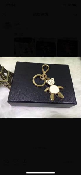 Keychains Lanyards brand Designer Luxury bear Keychain Fashion Purse Pendant Car Chain Charm Bag Keyring Trinket with box
