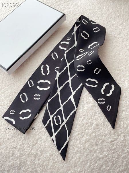 Scarves Hot new letter Europe and the United States children fashion scarf 20 silk head bag 120-8cm