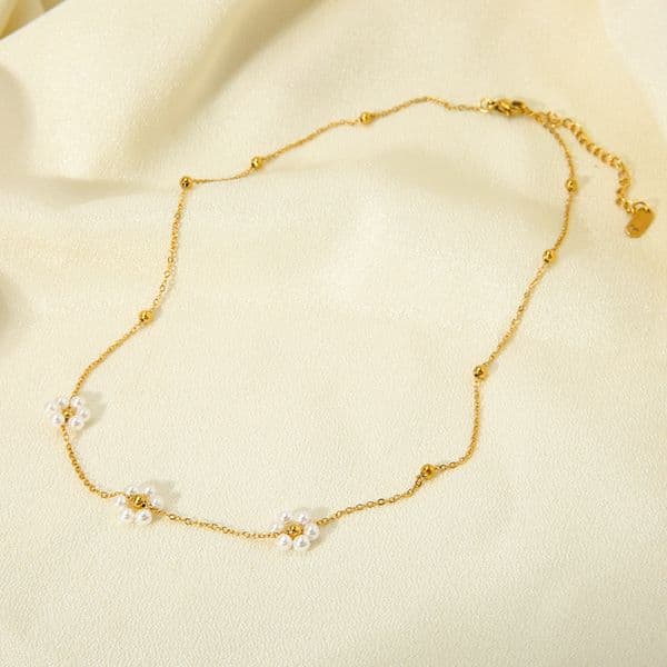 Imitation Pearl Flower Pendant Designer Womens Necklace Choker Gold Stainless Steel Collarbone Chain Female Jewelry Gifts Wholesale