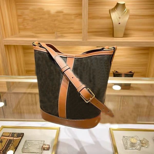Design Women's Bags Water Bucket Bags Women's Presbyopia Triumphal Arch High-end Customization, Niche Fashion Bags