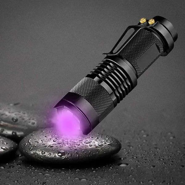 Mini Portable Working Flash lamp 395nm UV LED Flashlight Zoomable torch flashlight Lighting lantern Use AA 14500 Battery LightCL24o718