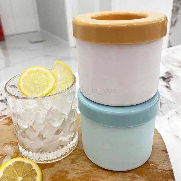 Silicone Ice Cube Mold Round Ice Bucket Summer Homemade DIY Refrigerator Freeze Ice Maker Creative Ices Cube Mold Barware ToolsM240719