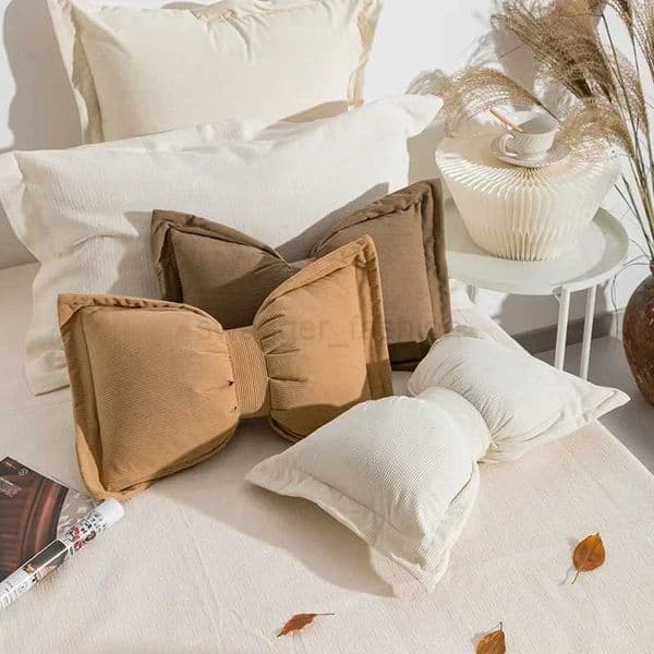 Ins Cute Bow Cushion Solid Color Princess Seat Chair Cushion Sofa Decorative Throw Pillows Pompom CushionsB270720