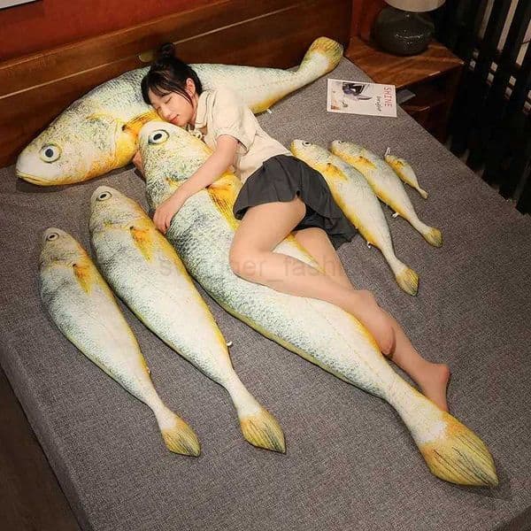 Giant Simulation Funny Fish Plush Toys Stuffed Soft Animal Yellow Croaker Pillow Creative Sleep Cushion for Kids Girls Xmas GiftB270720