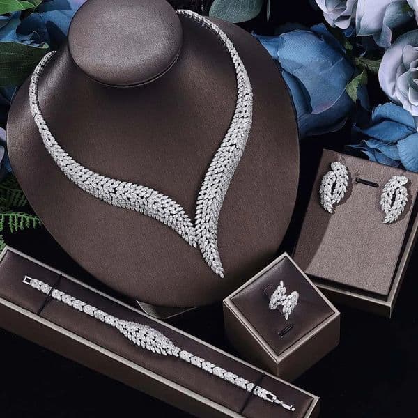 Selling Cubic Zirconia Bridal Wedding Jewelry Set Bridal 4-piece Set Womens Jewelry Set Jewelry Reproduction 250417
