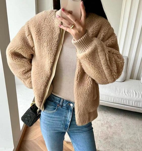 2024 autumn and winter new model M sheep camel wool loose ax short jacket women ins bear pilot jacket fur fur fur coat wind thick plus size baseball jacket
