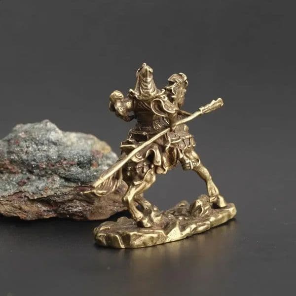 Brass Chinese God Of Wealth Horse Riding Guan Gong Statue Home Decoration Accessories Copper Office Desk Buddha Ornament 240724 B2