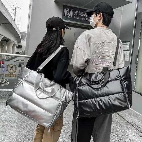 Ladies fashion handbag large capacity cushion bedding coat bag commuting pillow winter silver shoulder bottom 240724