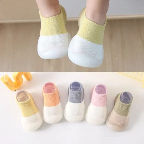 Baby born Shoes Fashion Socks Toddler First Walkers Boy Girl AntiSlip Soft Rubber Shoe 240723
