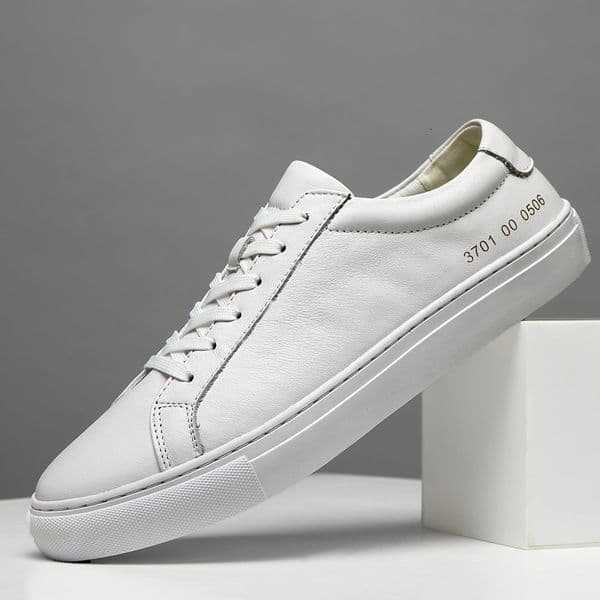 2026 Casual shoe for man Shoe Spring Summer White Genuine Leather Men's Casual Fashion Sneakers Wild Mens Flat Shoes Non-Slip Board Shoe Free Shipping