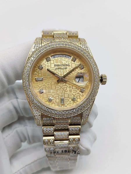41mm Men's Automatic Watch High Qualtiy Gold Stainless Steel Strap Mens Mechanical Watches Daydate Diamond Iced Out Top Business Man Wristwatches Party Gifts