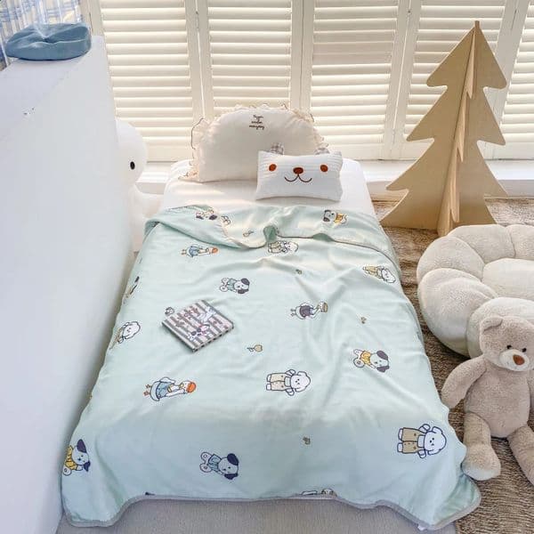 Cartoon Cute Puppy Pattern Blanket Air Conditioning Thin Quilts Four-Season Multifunctional Blanket Childrens Bed Thin Quilts 240726