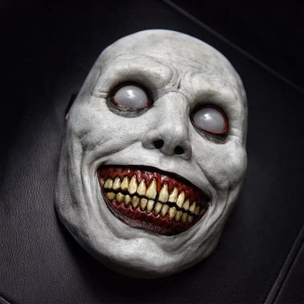 2026 Halloween Scary Smiling Demon White Eye Horrible Devil cologne Coser Creepy Horror Mask Evil perfume Cosplay Scariest Masked Ball Accessori 240729 Free Shi