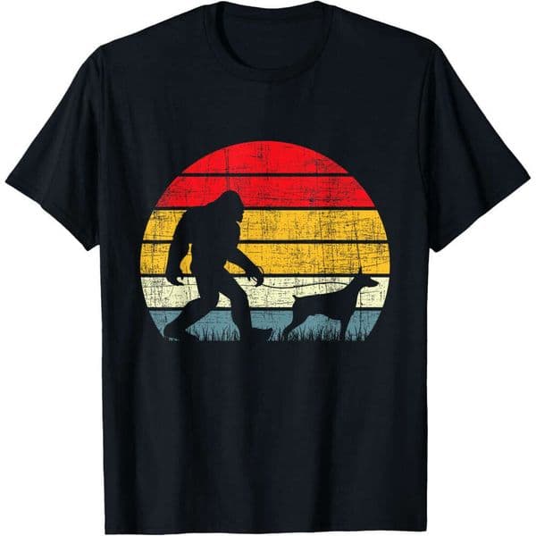 25ss T shirt Mens Retro Vintage Bigfoot And Doberman Dog Owner Pet Lover T-Shirt shirts tshirt graphic tee Casual tops summer clothes Short sleeve Free shipping