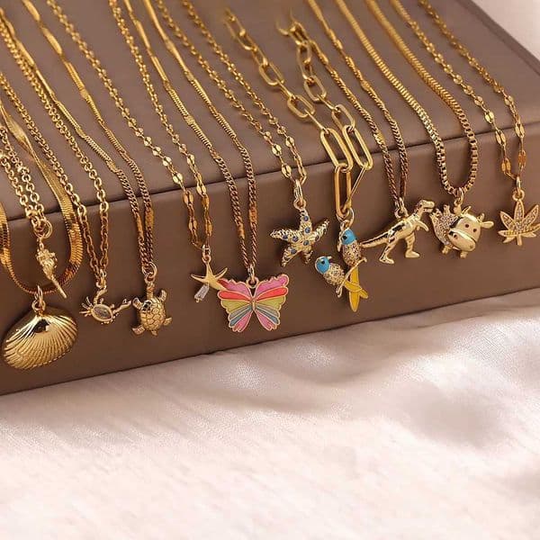 Cute butterfly bird necklace suitable for women turtle shell necklace long stainless steel chain gold Y2K necklace office ladies W240731