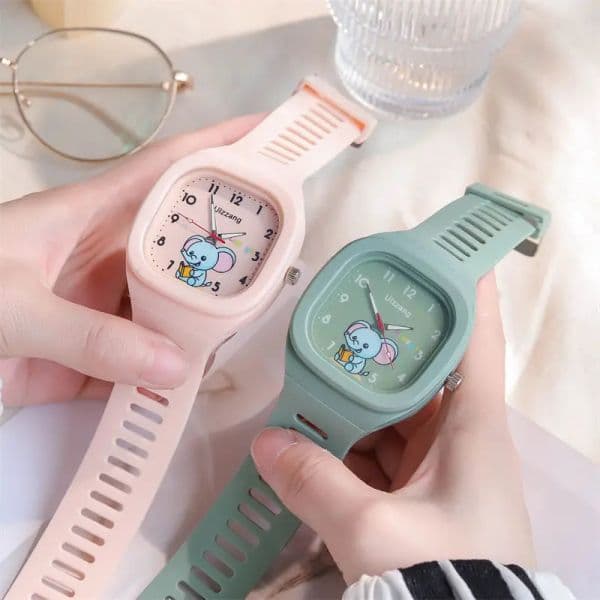 Ins Popular Digital Watch Student Electronic Luminous Watch Girls Cute Watch for School Sports Watch Silicone Kids Watch