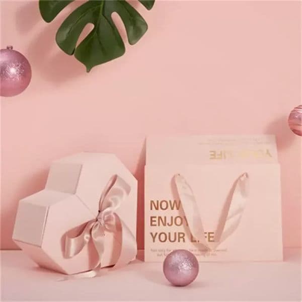 Wholesale heart-shaped Gift Wrap originality with hand gifts drawer box lipstick perfume bow set packaging portable paper case