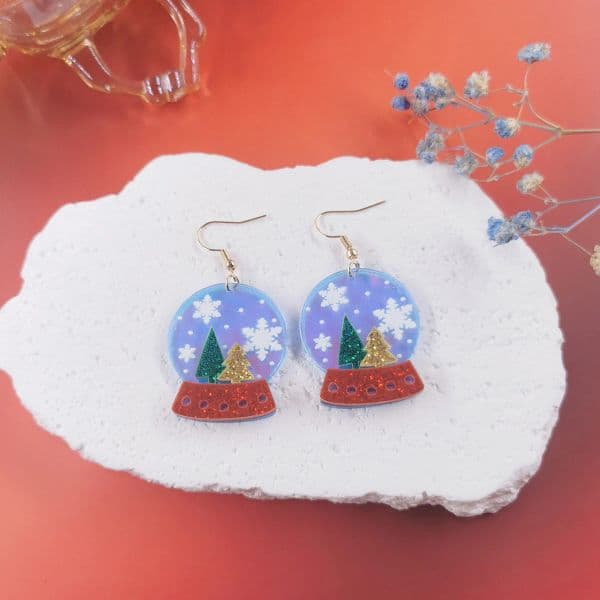 new Christmas Acrylic 2025 Eardrop Vintage Shiny Phantom Laser Snowflake Tree Printed Crystal Ball Drop Earrings Holiday Party Jewelry